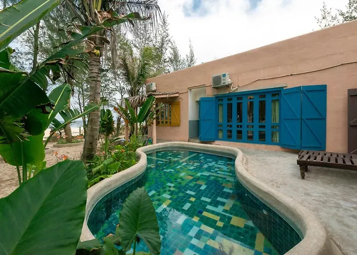 Annabo Nam Hoi An Beach House Ha Binh